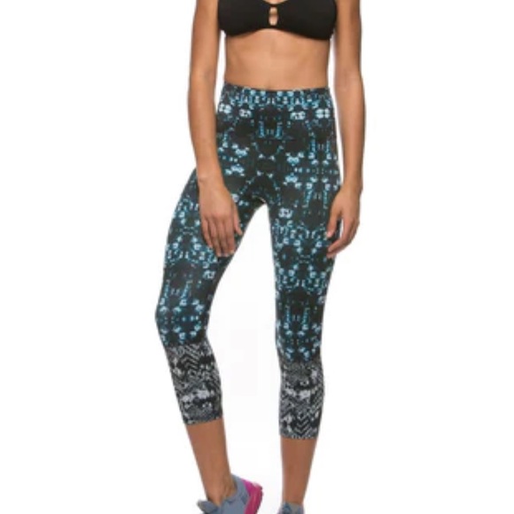 Jolyn Clothing Pants - Jolyn Martin leggings / crops